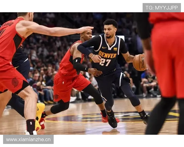 瓦伦西亚传统强队光环消退,竞争力下滑引发赛季前景担忧 瓦伦西亚传统强队光环消退,竞争力下滑引发赛季前景担忧