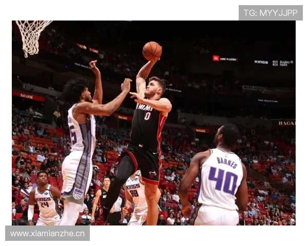 拉希德·华莱士利用挡拆拉开空间提升三分命中率主导球队进攻效率